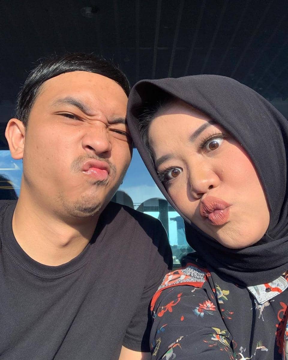 instagram.com/risa_saraswati