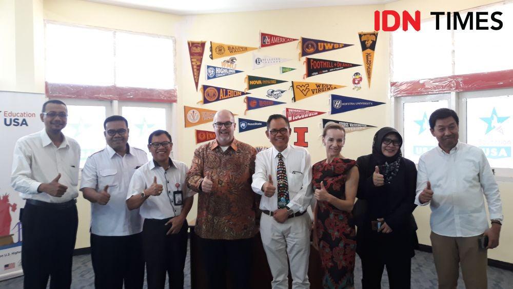 Rencana Studi di Amerika Serikat Lebih Mudah dengan Pusat EducationUSA