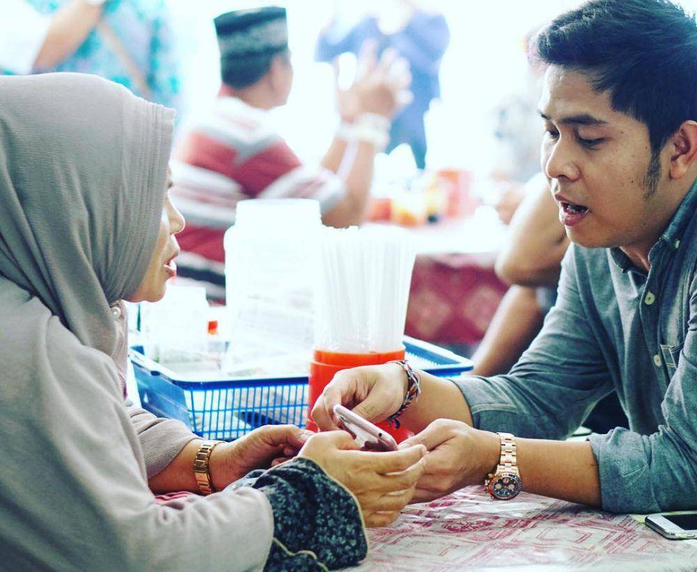 Instagram.com/cakra.khan