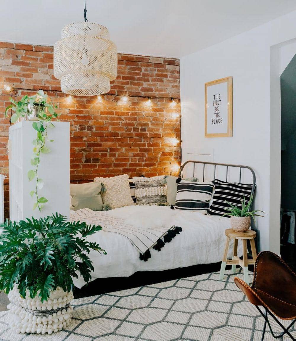 instagram.com/alexandragater