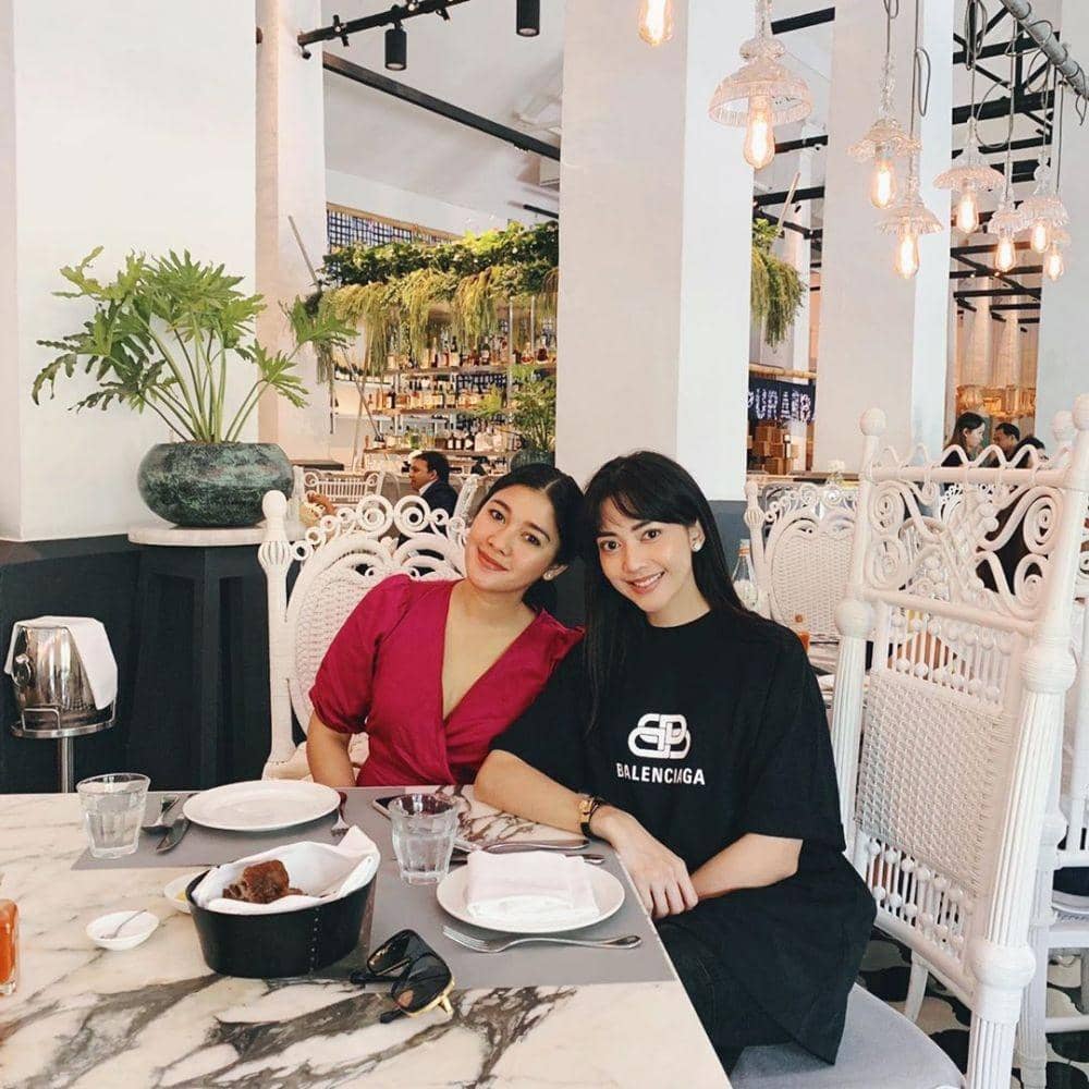 instagram.com/ririndwiariyanti