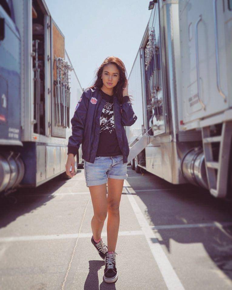 Instagram/aurelie