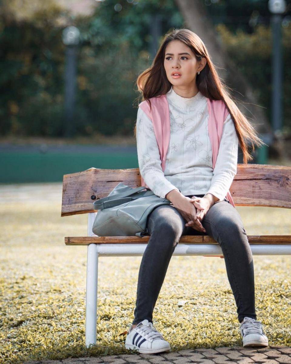 Instagram/aurelie