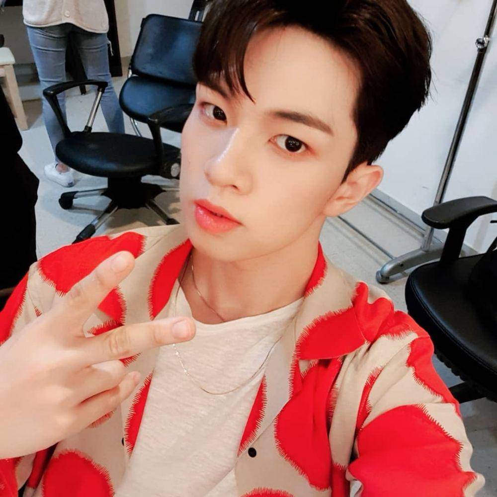 instagram.com/hweng_star