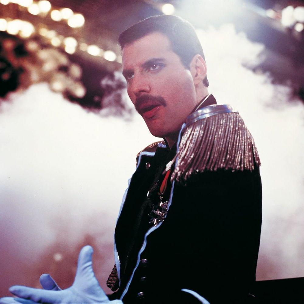 instagram.com/freddiemercury
