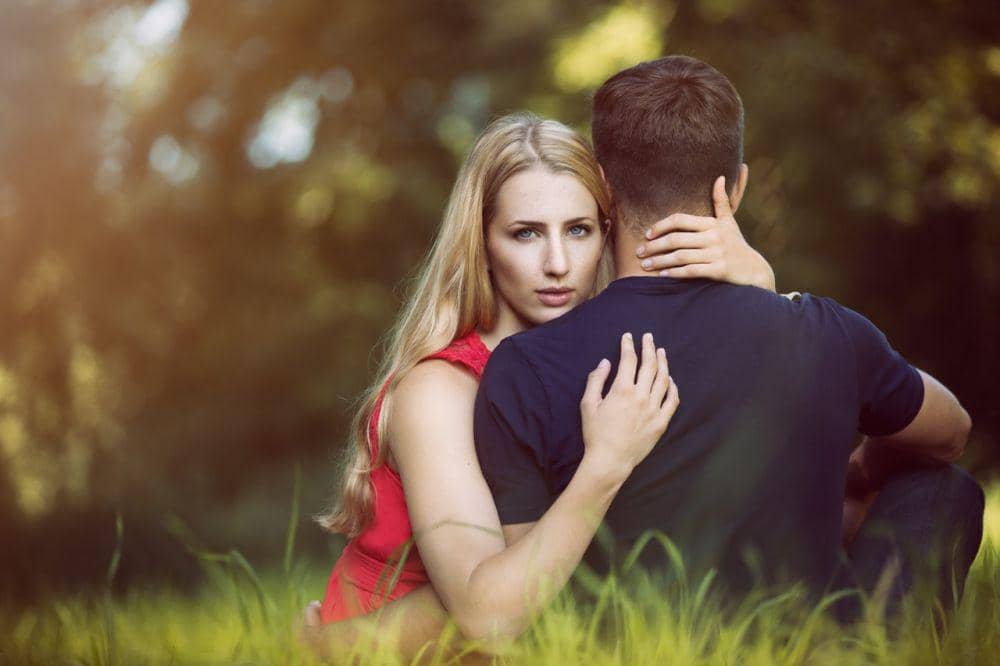 7 Perlakuan Ini Sangat Disukai Pria, Lakukan Agar Semakin Sayang