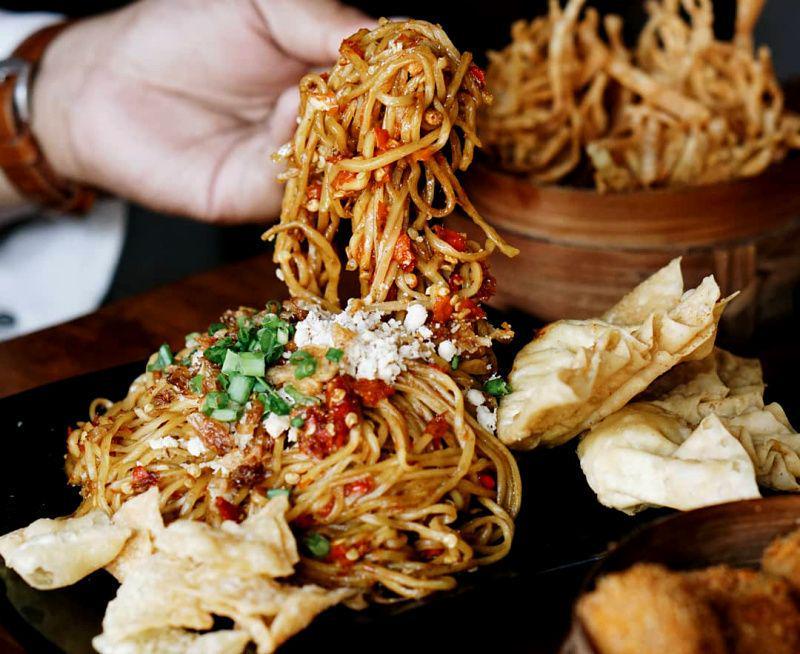 5 Mi Super Pedas ini Lagi Hits di Malang, Kamu Berani Coba?