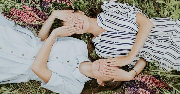 Susah-susah Gampang, Ini Cara Agar Bisa Jadi BFF si Introvert!