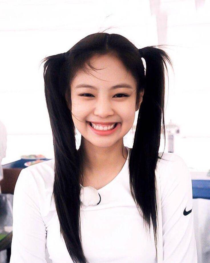 instagram.com/blackpinkmood