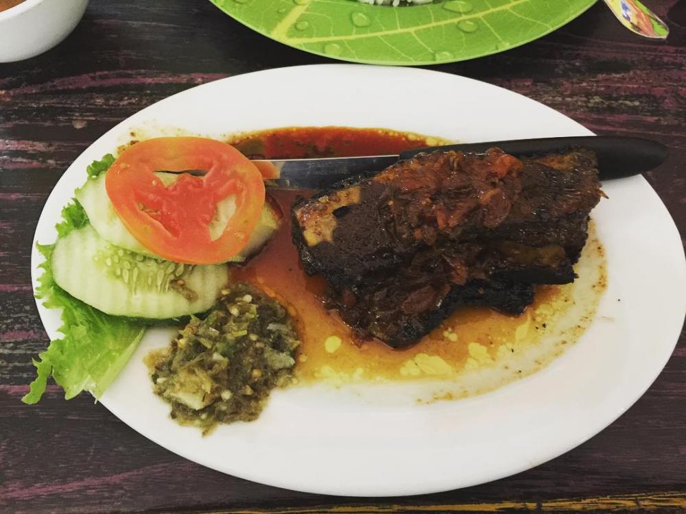 5 Rekomendasi Iga Bakar Terenak di Bandung, Kamu Wajib Coba Guys!