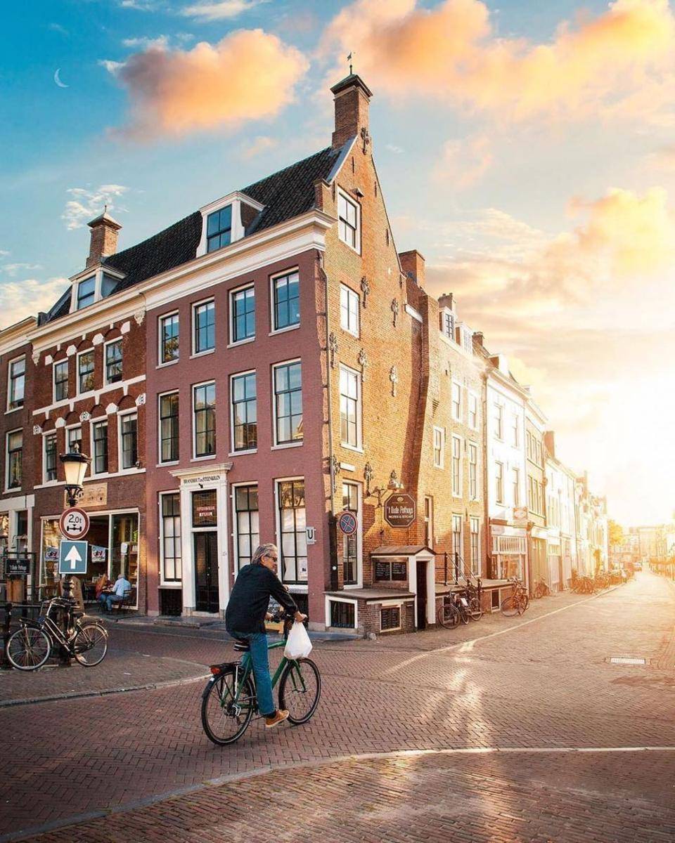 Amsterdam, Belanda (instagram.com/itsmadsphoto)