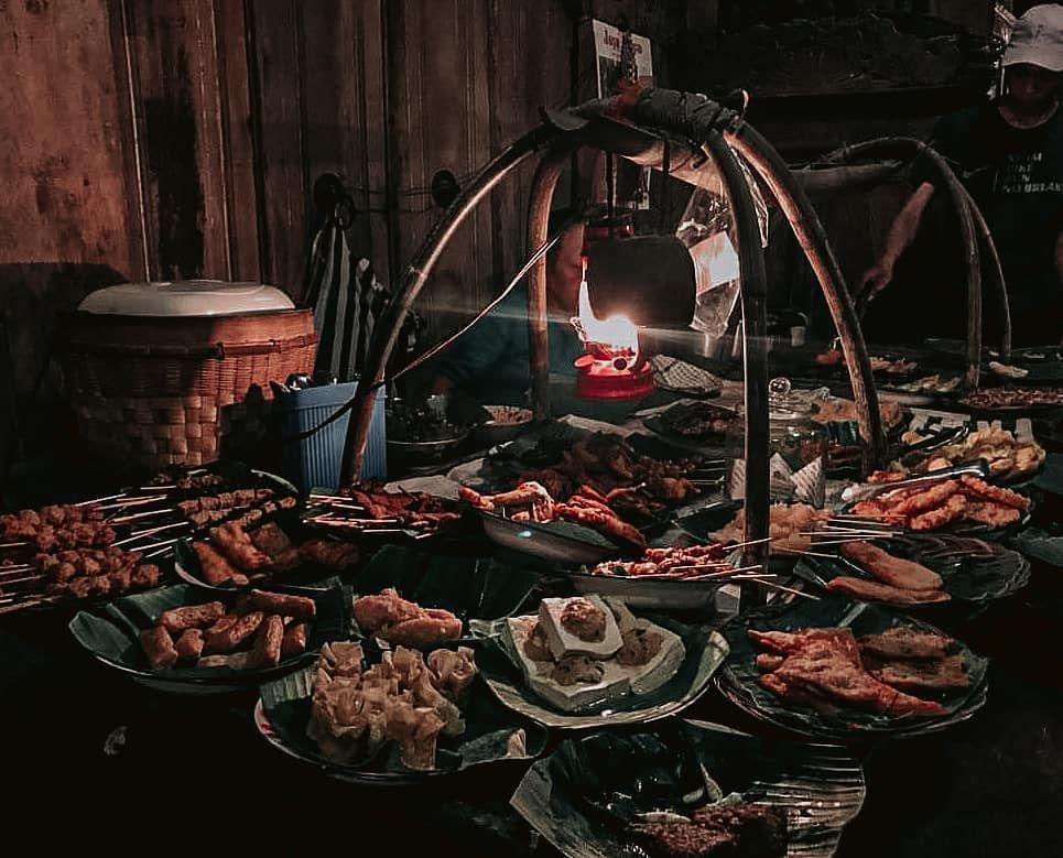 Mengenal 5 Macam Sate Klasik ala Wedangan di Solo
