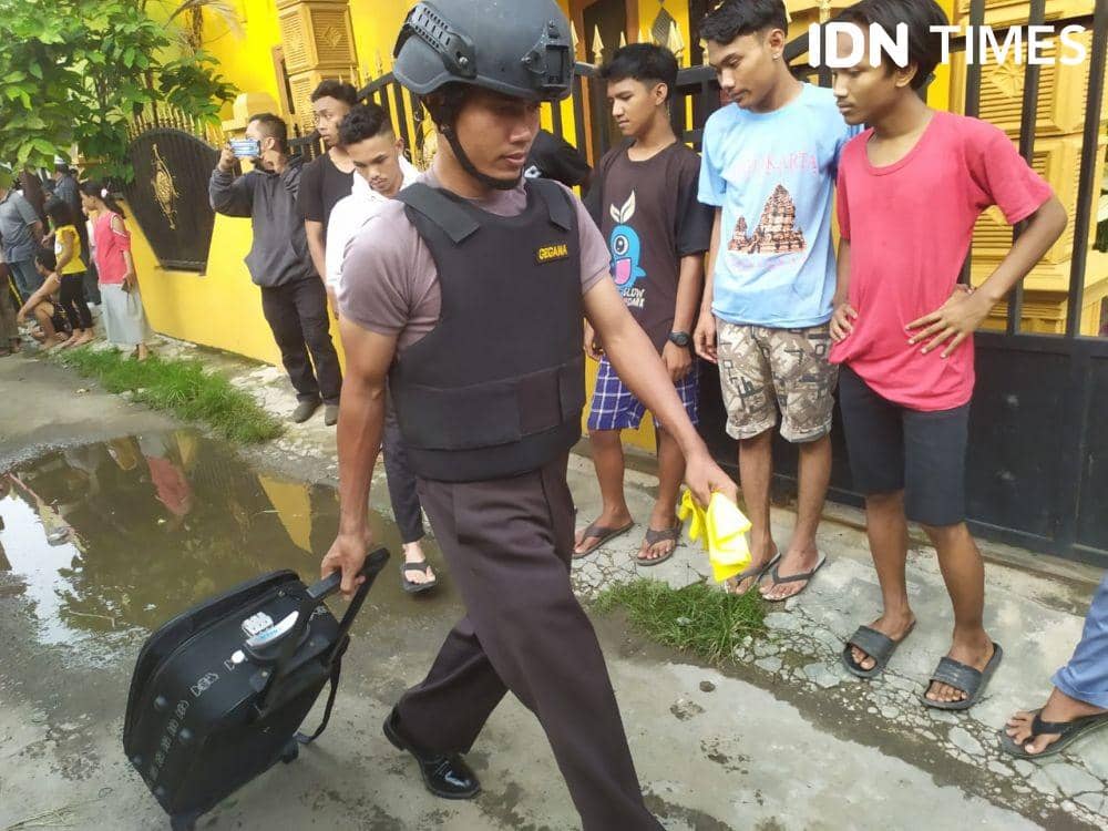 Rumah terduga pelaku bom di Marelan (IDN Times/Prayugo Utomo)