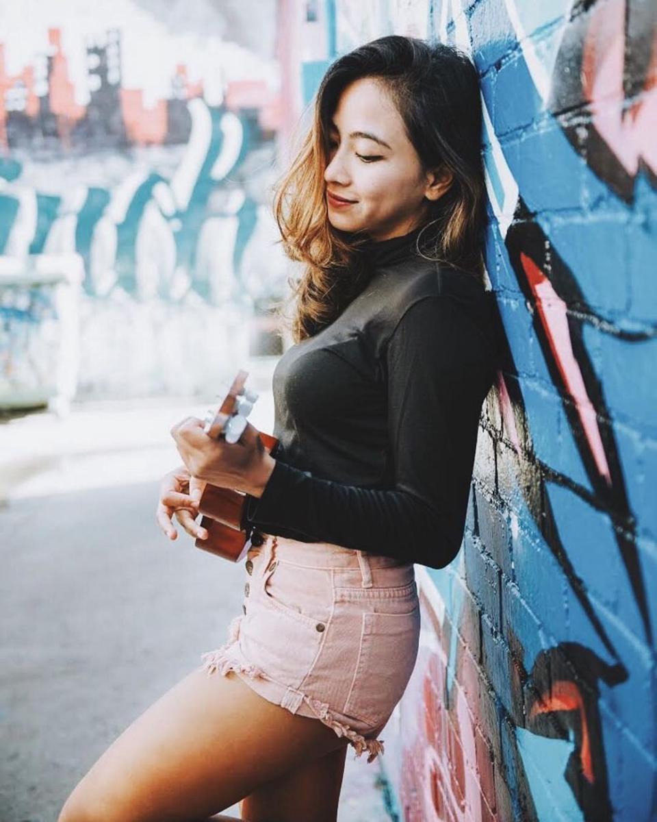 Instagram.com/thenadiavega
