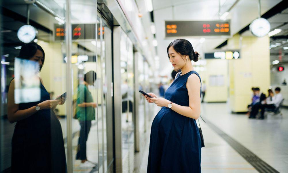 5 Tips Atasi Kondisi Sesak Napas yang Sering Terjadi Saat Hamil Tua