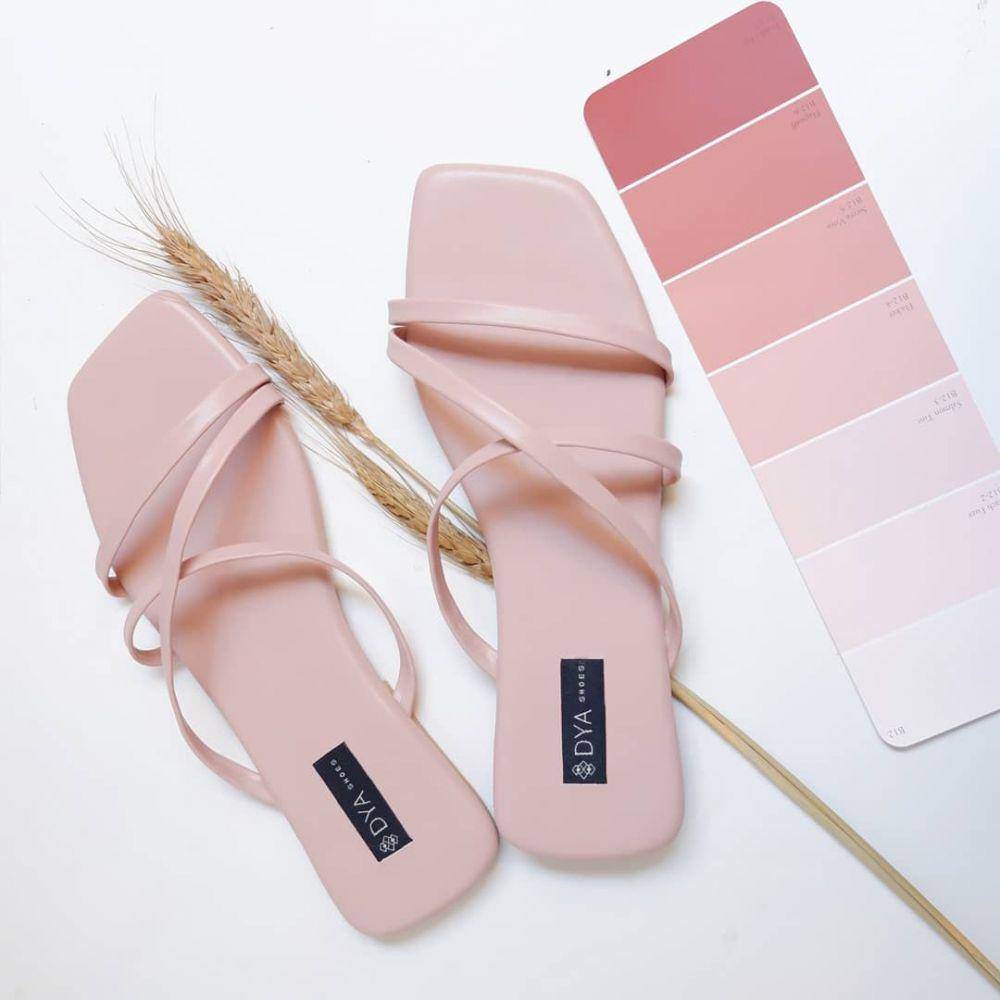 instagram.com/dya_shoes