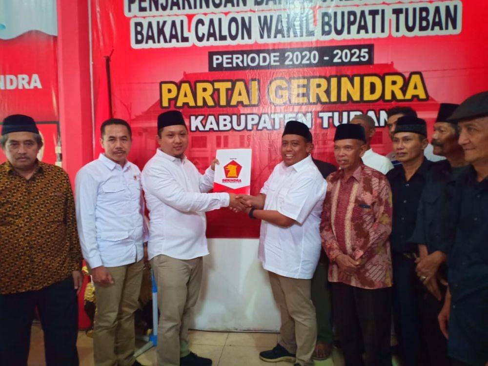 Ketua Karang Taruna Jatim, Agus Maimun, saat mengikuti penjaringan calon bupati di Partai Gerindra Tuban. IDN Times/Imron