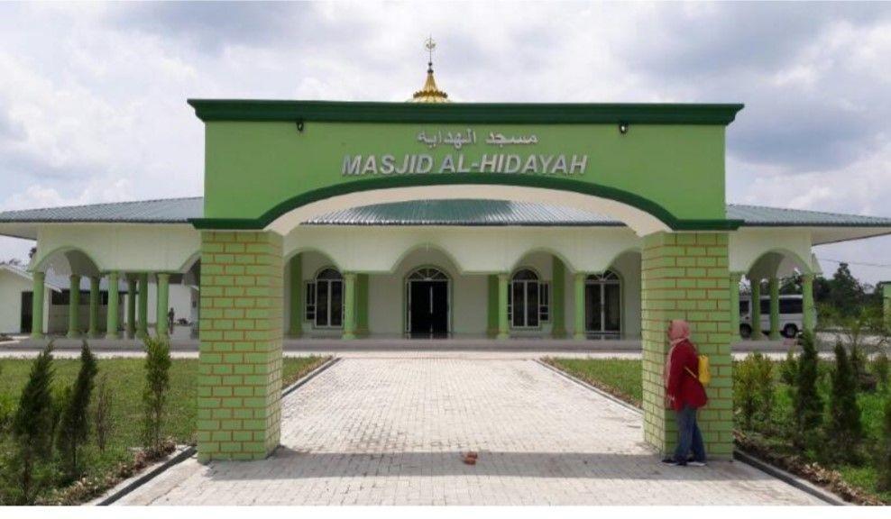 Pesantren dan Masjid Al Hidayah yang didirikan Ustaz Khairul Ghazali (Rappler/Uni Lubis)