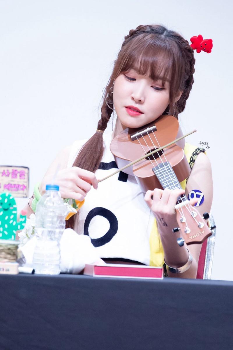 twitter.com/yeoIdaes