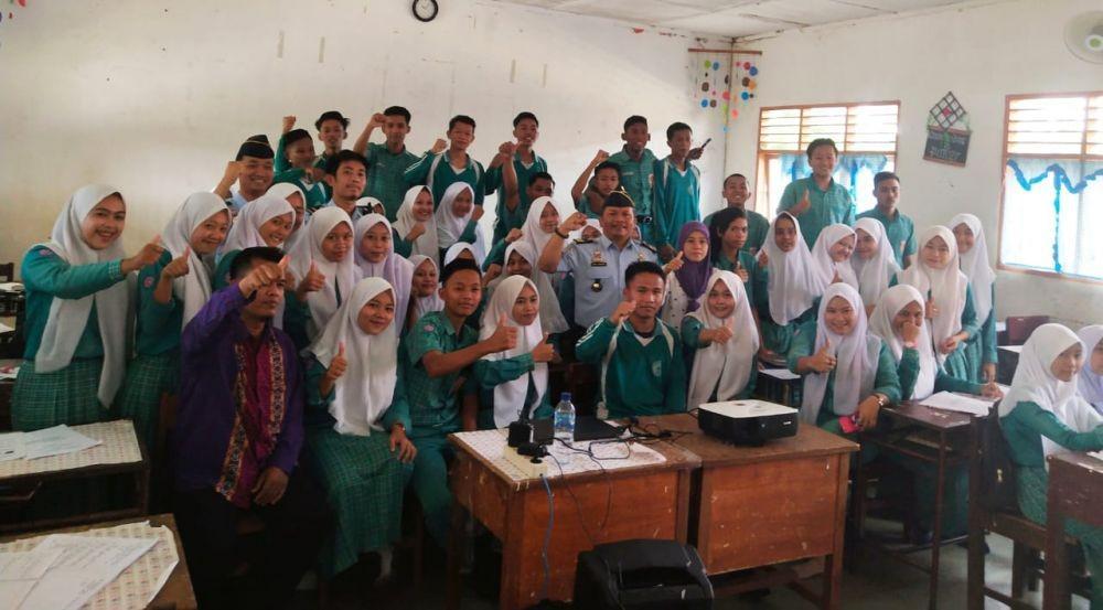 Imigrasi goes to school (Dok.IDN Times/istimewa)