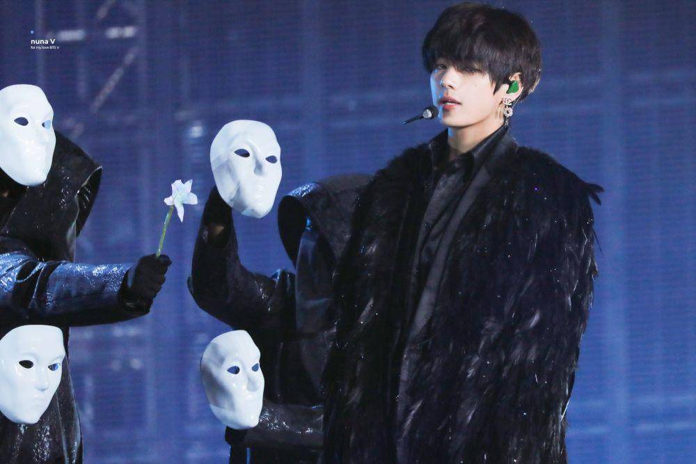 twitter.com/_nuna_V