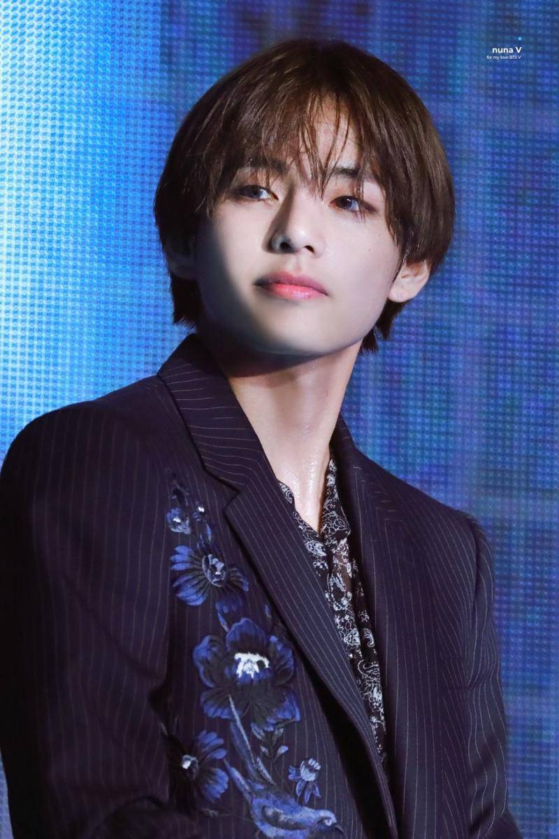 twitter.com/_nuna_V