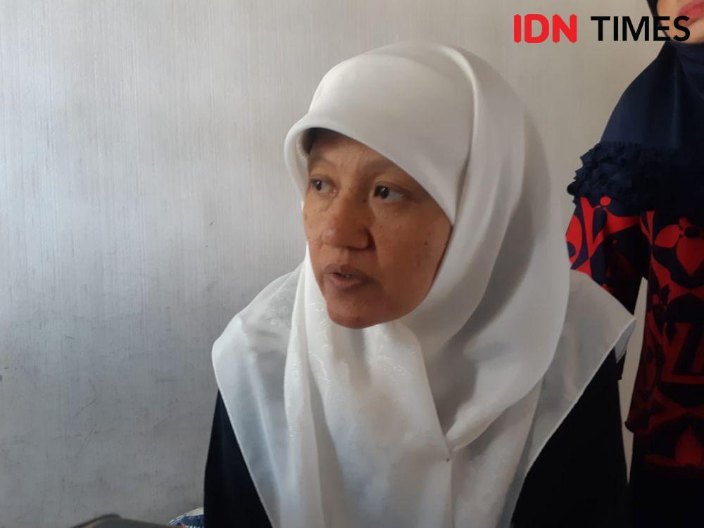 Anggota DPRD Surabaya sekaligus Bacawali PKS, Reni Astuti saat di Kantor DPW PKS Jatim, Minggu (17/11).