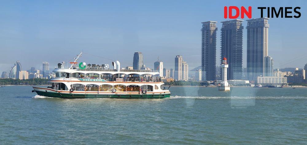 Kapal feri menuju ke Pulau Gulangyu di Xiamen, Tiongkok (IDN Times/Mela Hapsari)
