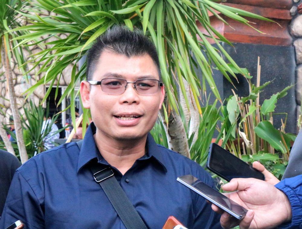 Chris John menyebut petinju Indonesia harus meningkatkan kualitasnya untuk bisa terus bersaing di level dunia. IDN Times/ Alfi Ramadana