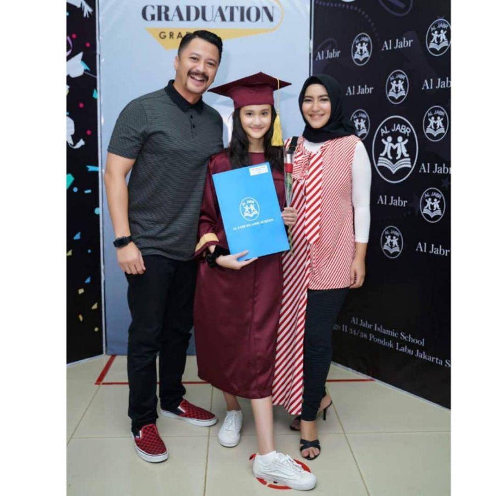 instagram.com/neng_risma