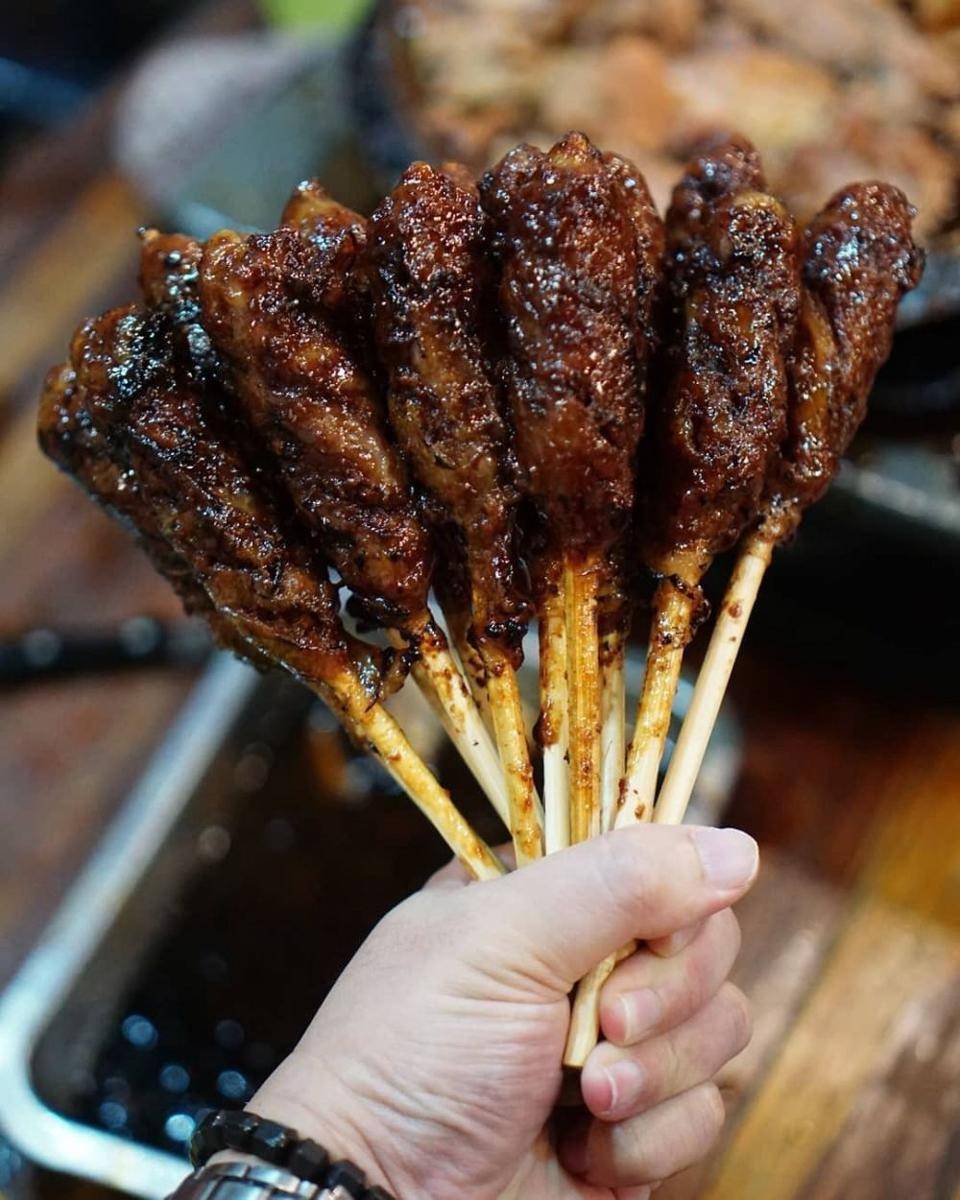 Sate buntel (instagram.com/kulinerpreneur)