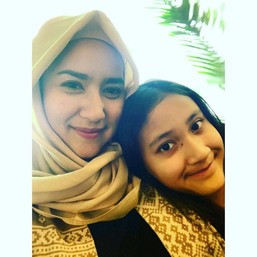 instagram.com/neng_risma