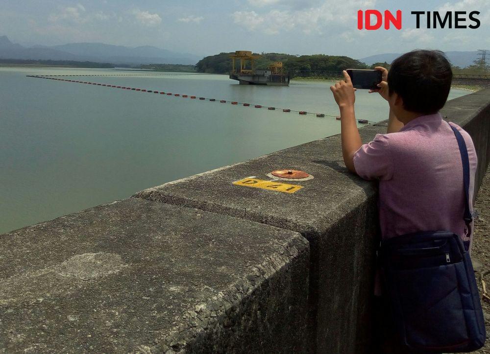 Ilustrasi waduk. IDN Times/Rudal Afgani