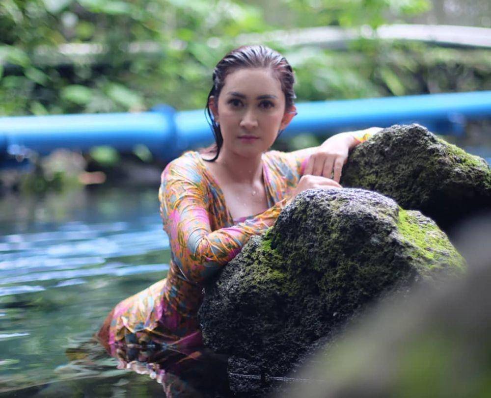 instagram.com/nafaurbach