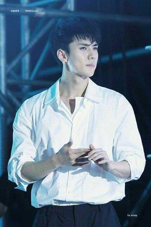 Twitter/sehun
