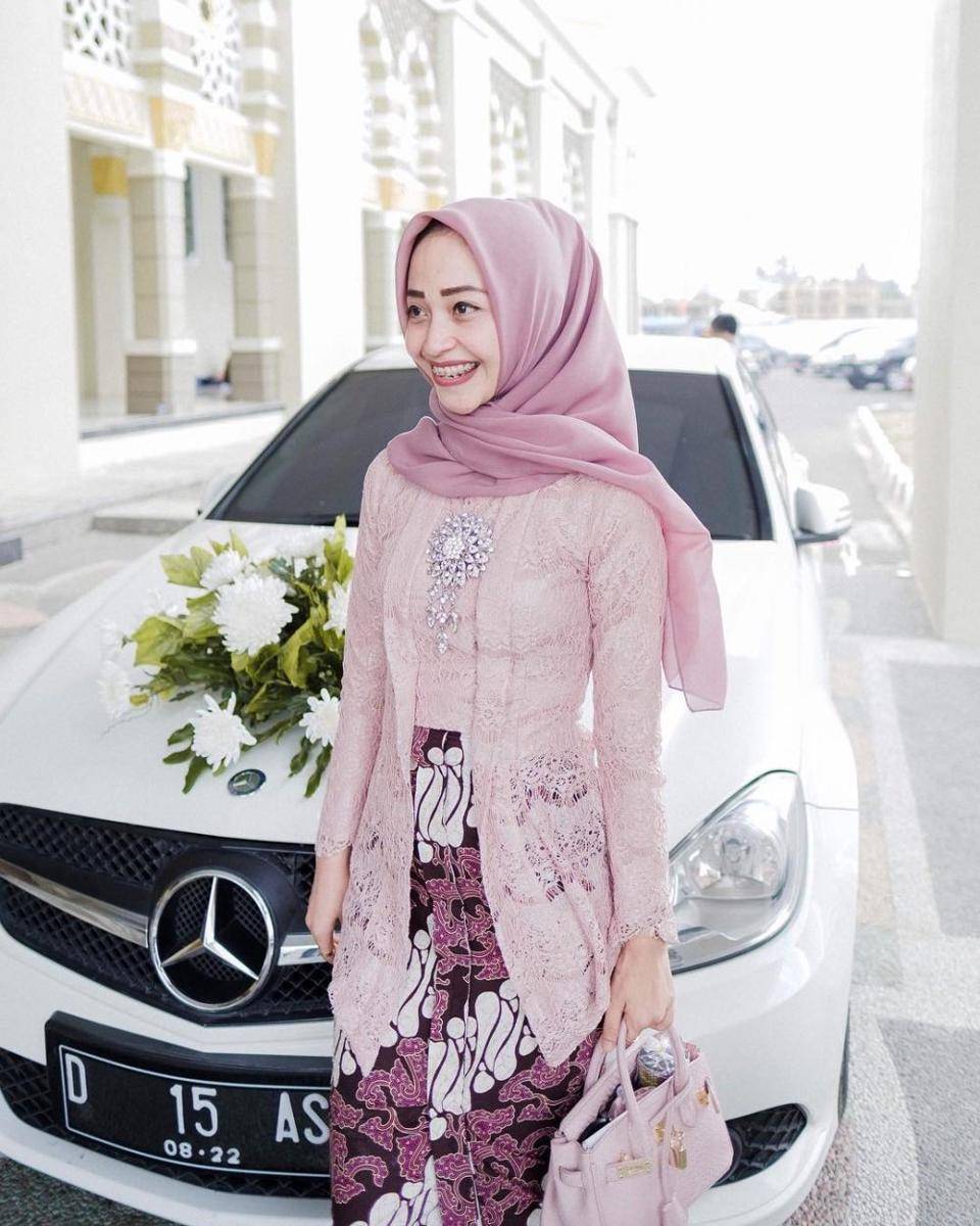 instagram.com/ayangfitri/