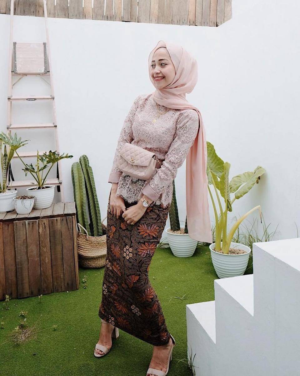 instagram.com/ayangfitri/