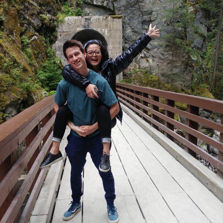 Kantongi Restu Keluarga, 10 Potret Mesra Gisela Cindy & Brandon Willis