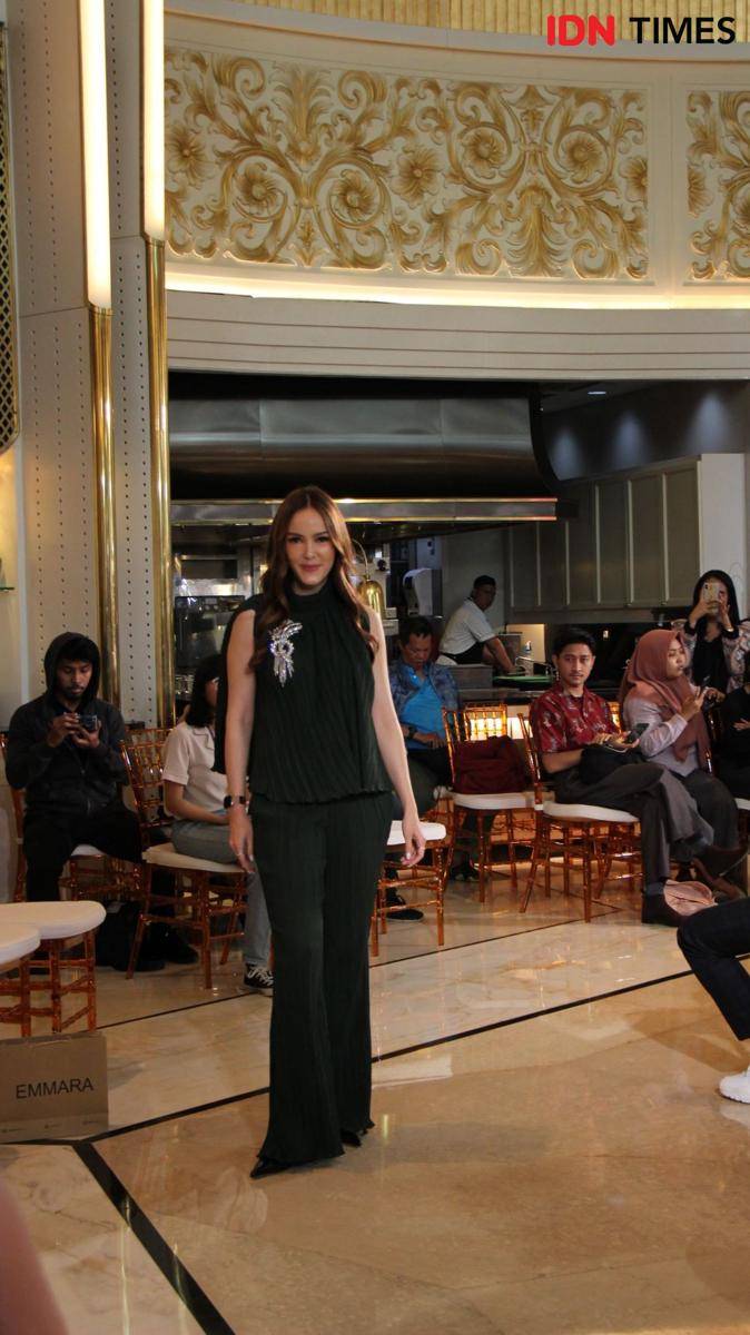 Peluncuran koleksi Fall/Winter Emmara. 18 November 2019. IDN Times/Klara Livia