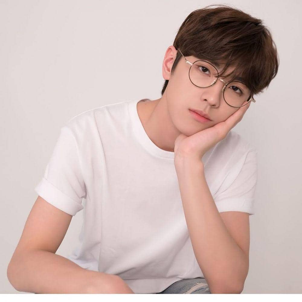 instagram.com/cix.official