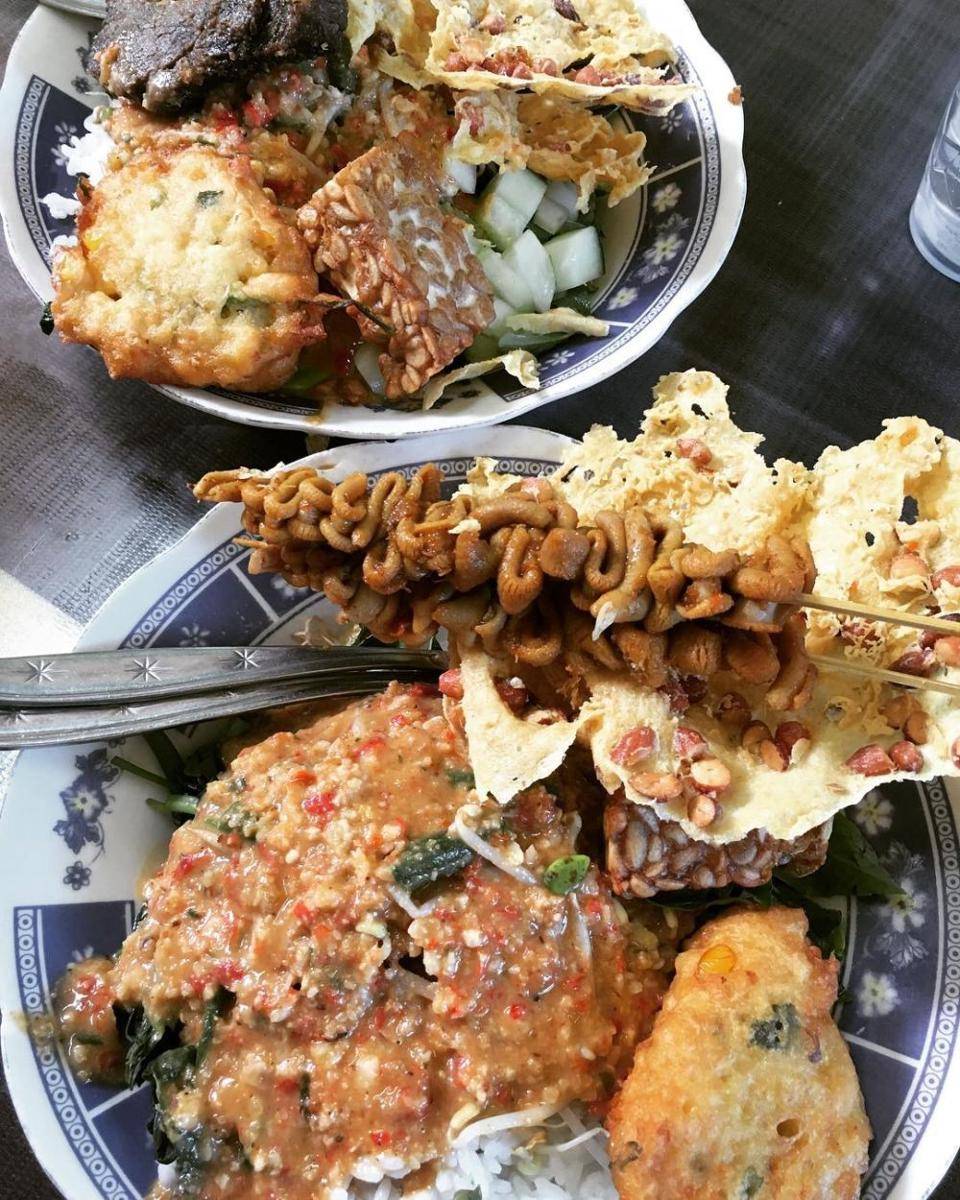 instagram.com/any1butus
