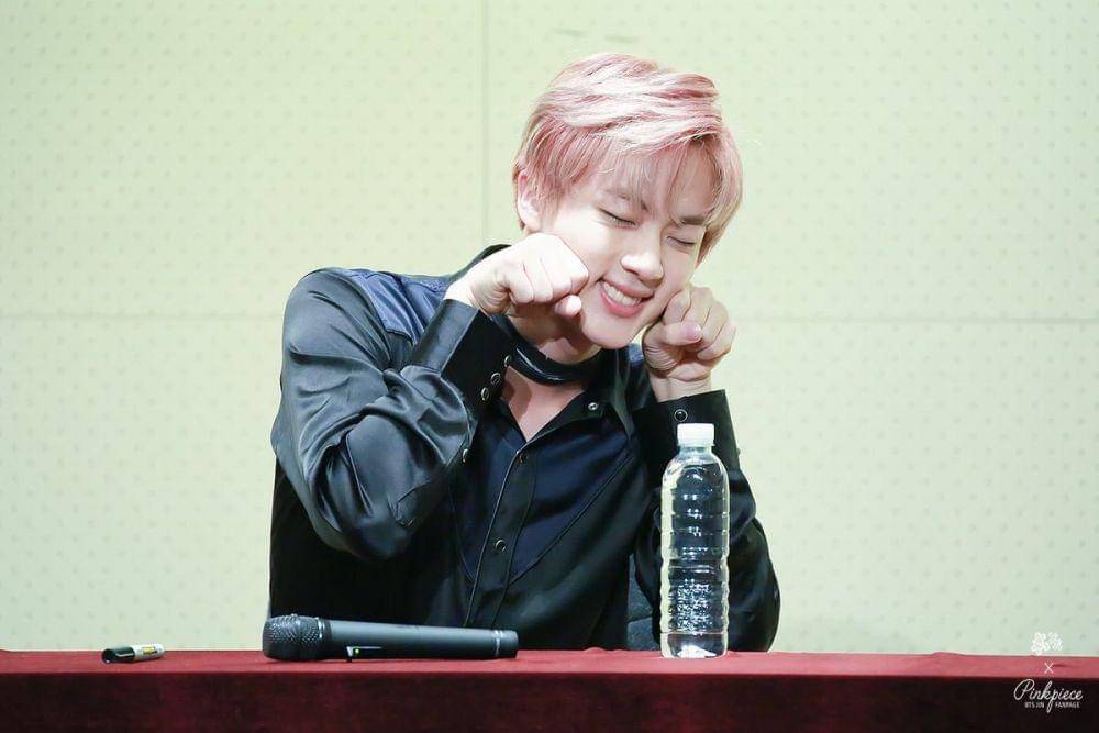 twitter.com/btsjinupdates