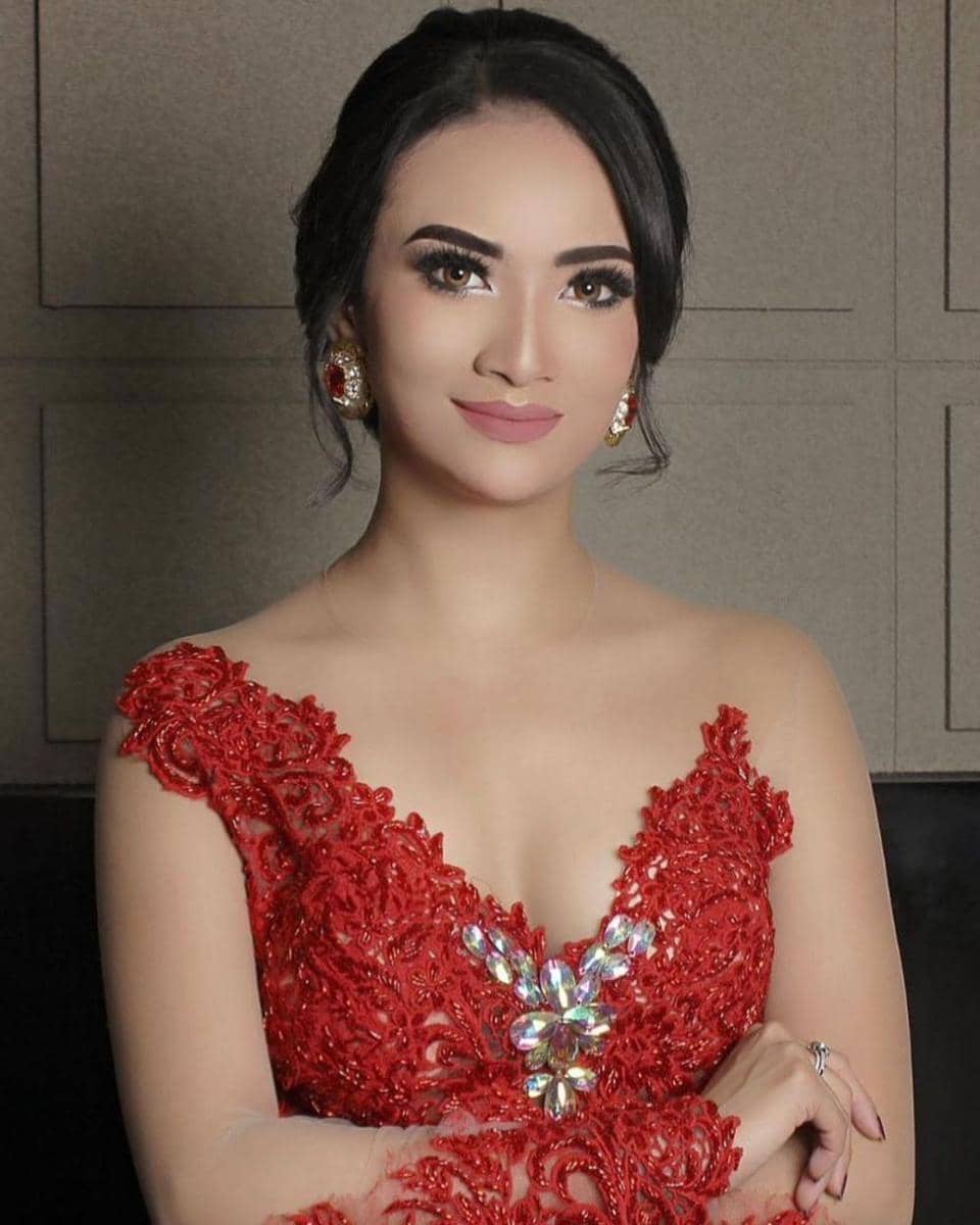 instagram.com/vanessaangelofficial