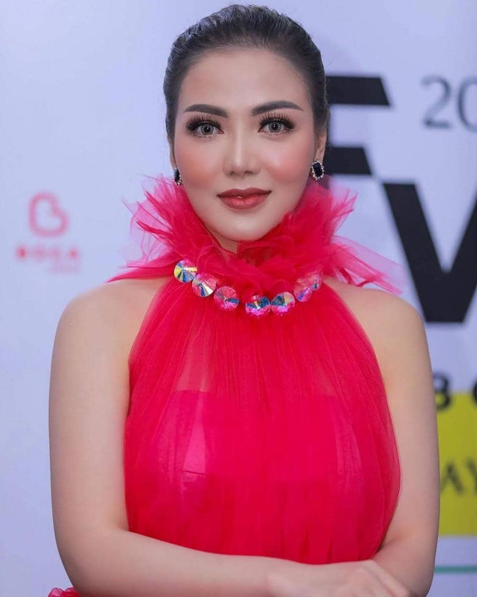 instagram.com/bellashofie_rigan