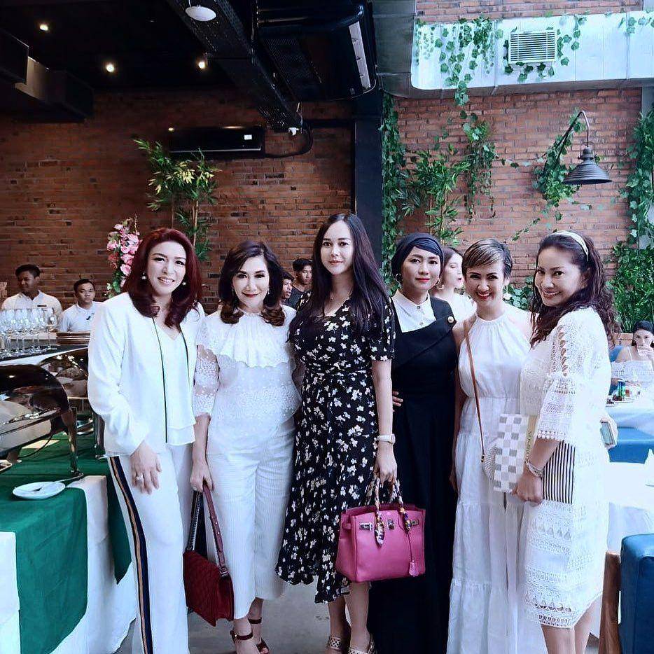 Instagram.com/aurakasih