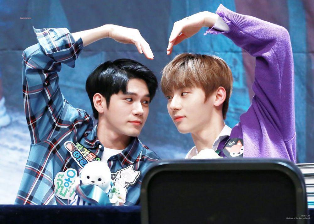 Seumuran, 11 Potret Bromance Goals ala Minhyun NU'EST dan Ong Seongwu