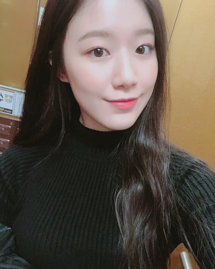 Instagram/shuhua_gidle