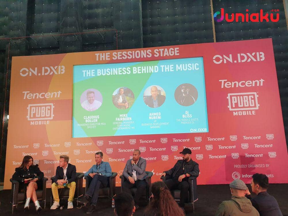 Sesi diskusi panel tentang topik game, musik, film dan video. duniaku.com/Bayu D. Wicaksono