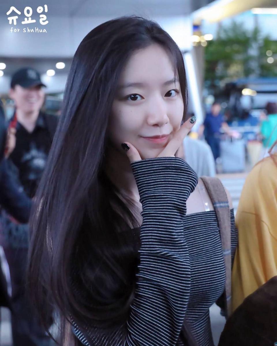 Instagram/shuhua_gidle
