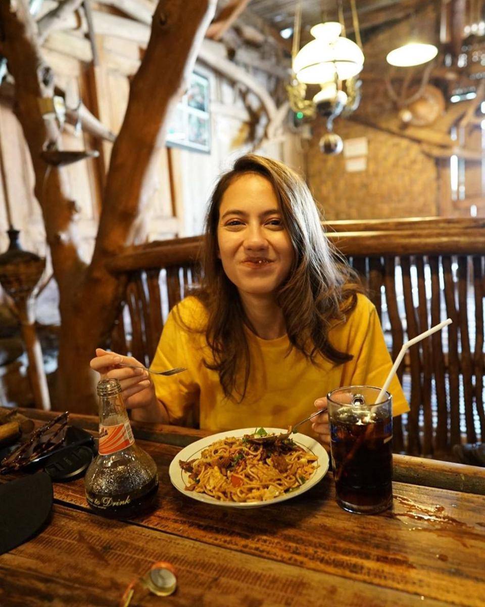 Instagram.com/pevpearce